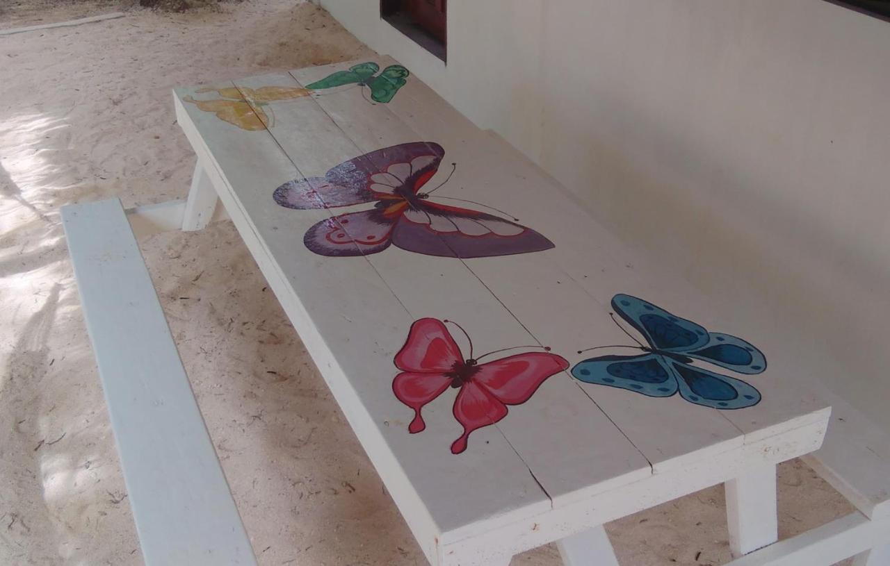 Butterfly House, Libertad, General Luna, Siargao, Filipinas Βίλα General Luna  Εξωτερικό φωτογραφία